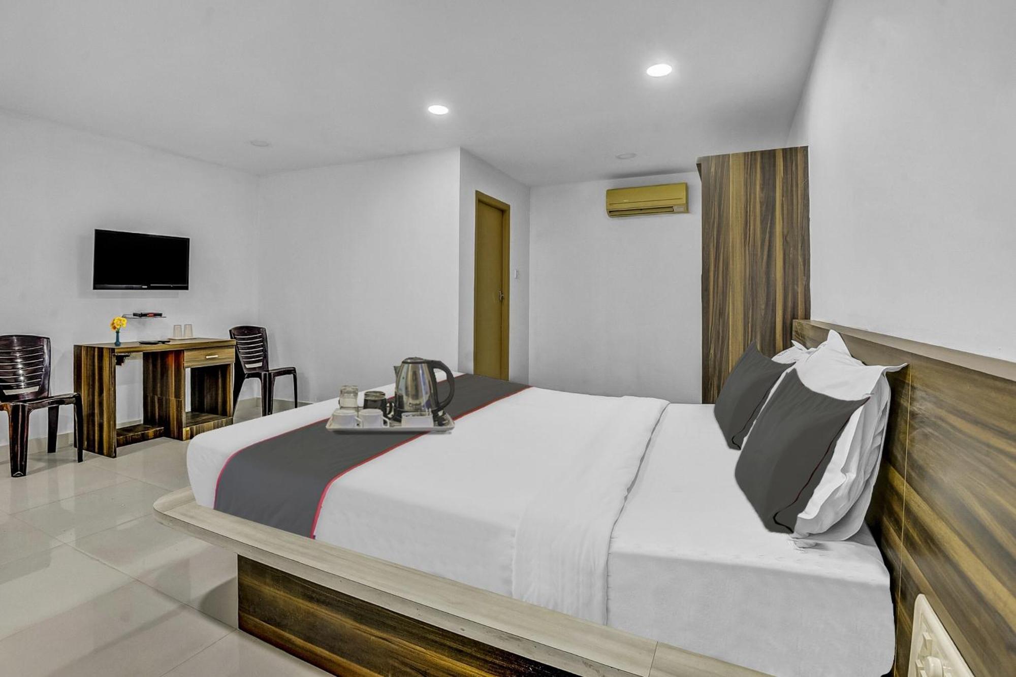 Hotel Sai Town House Mangalore Extérieur photo
